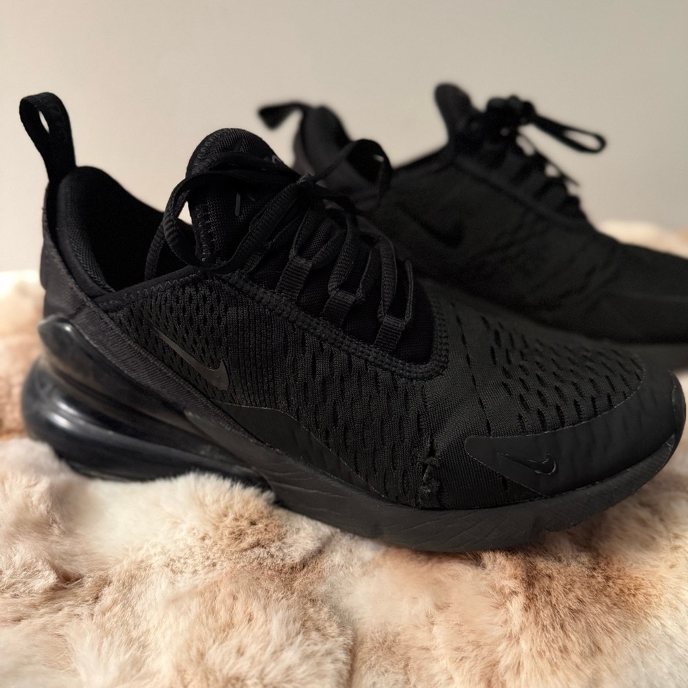 Women Black Athletic Sneakers